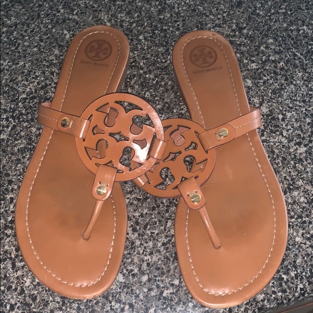 Tory Burch Miller sz 9.5